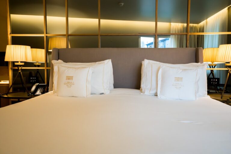 LaGuardia Airport Comfort Suites